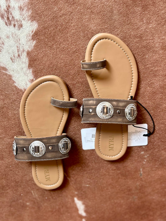 SAGE BRUSH CONCHO BROWN SANDAL