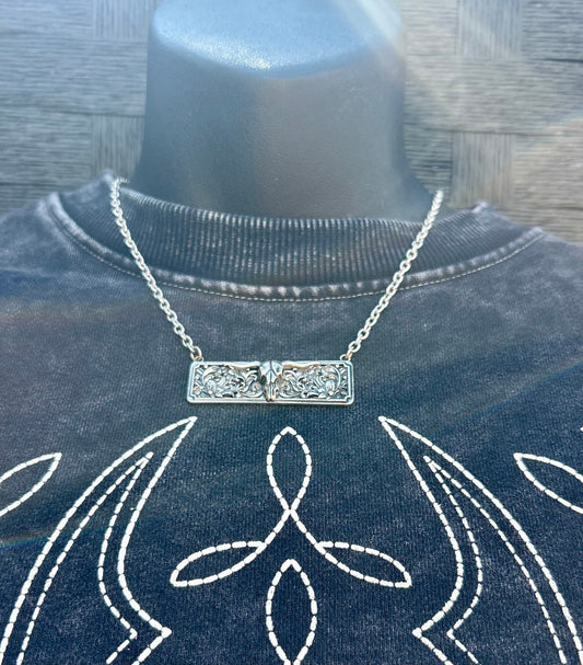 Skull Bar Necklace
