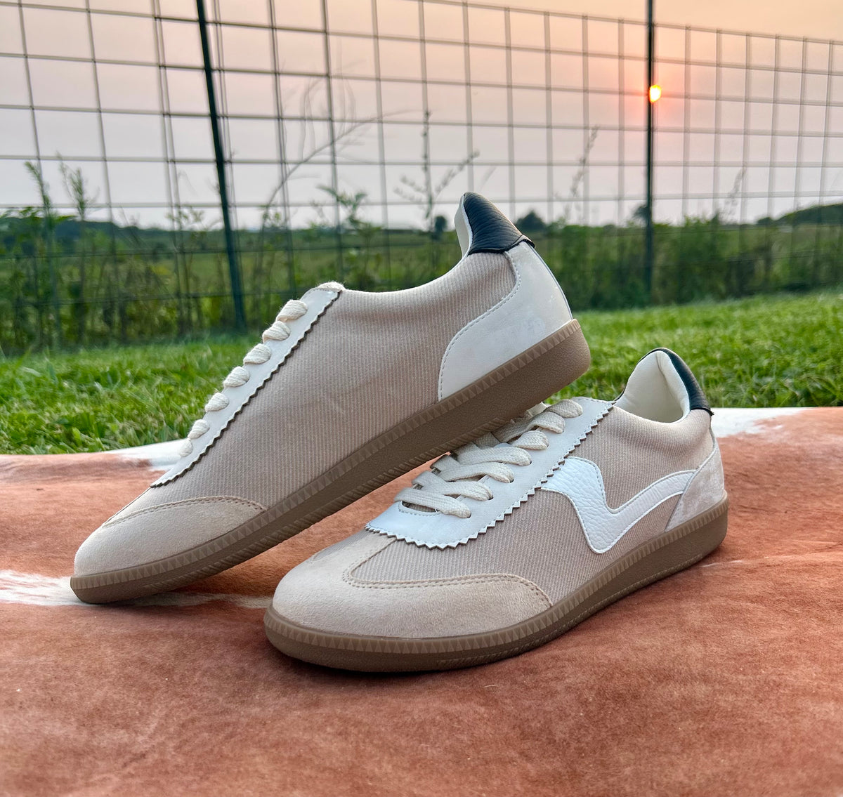 OASIS SOCIETY- THE KYLA-ALMOND CLASSIC SNEAKER