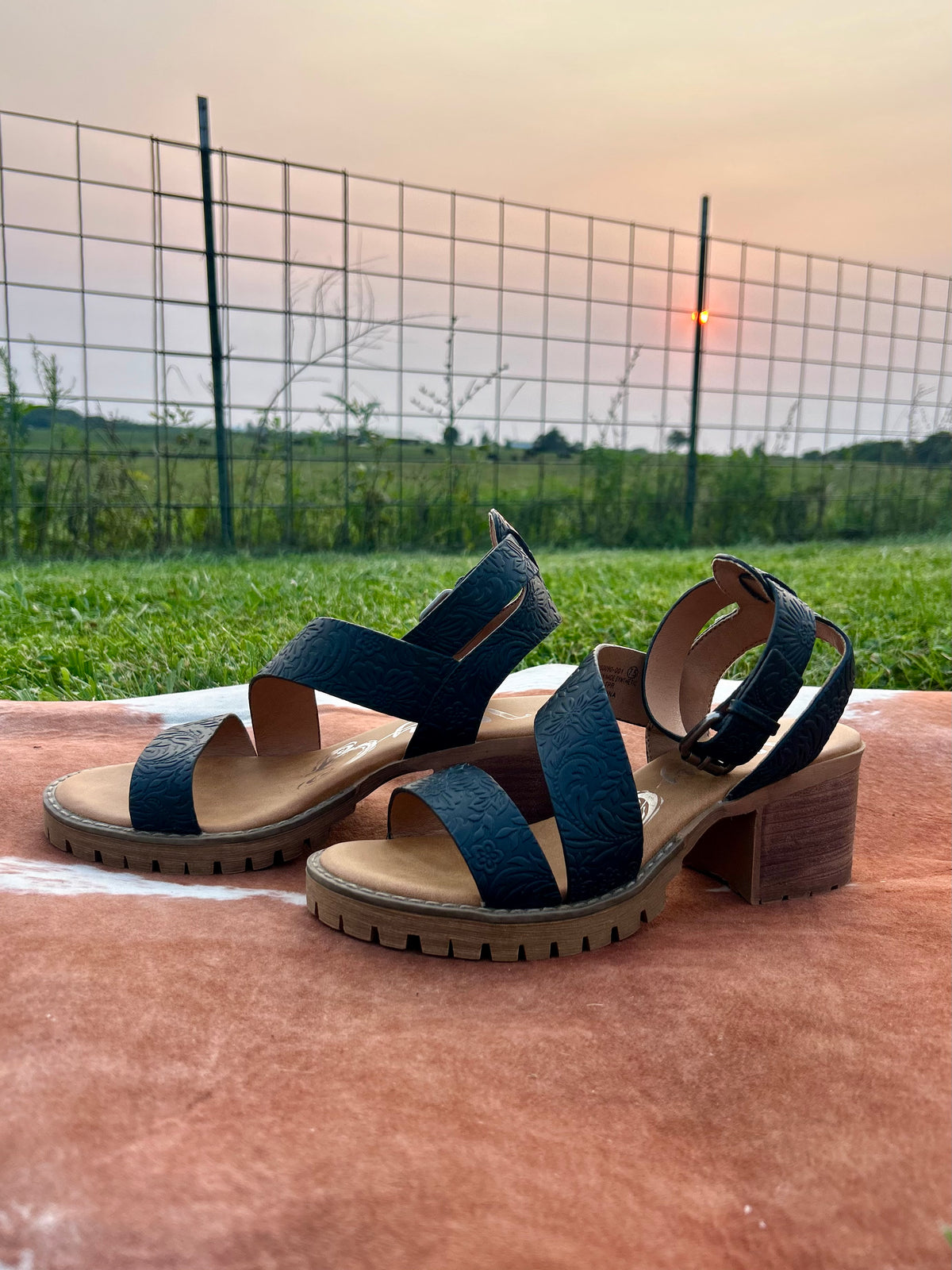 STEPHANIE HEEL SANDAL