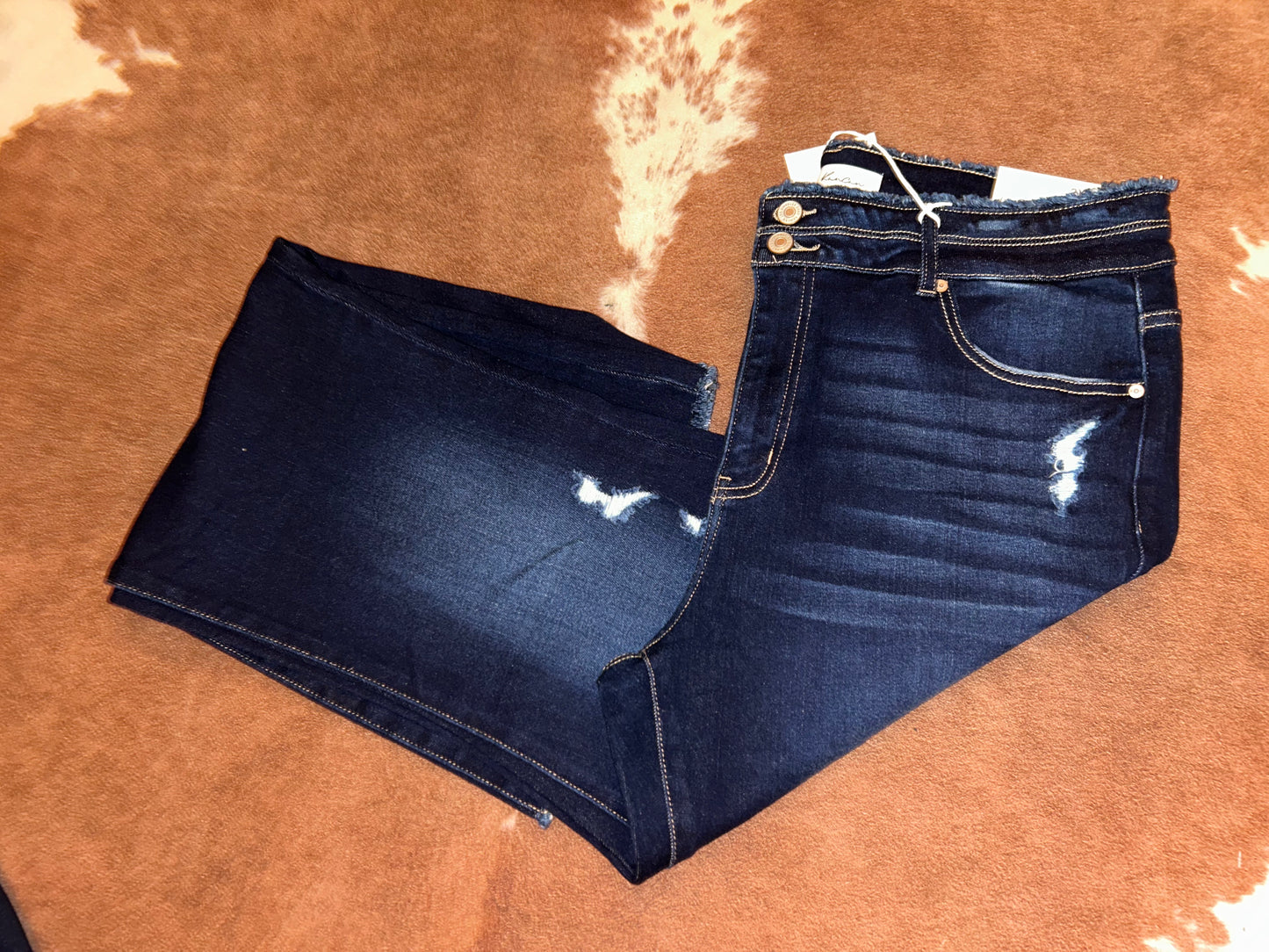 Avery KanCan HR Plus jeans